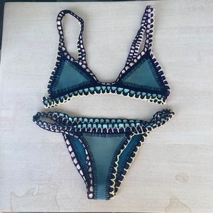 Kiini dark blue bikini size medium